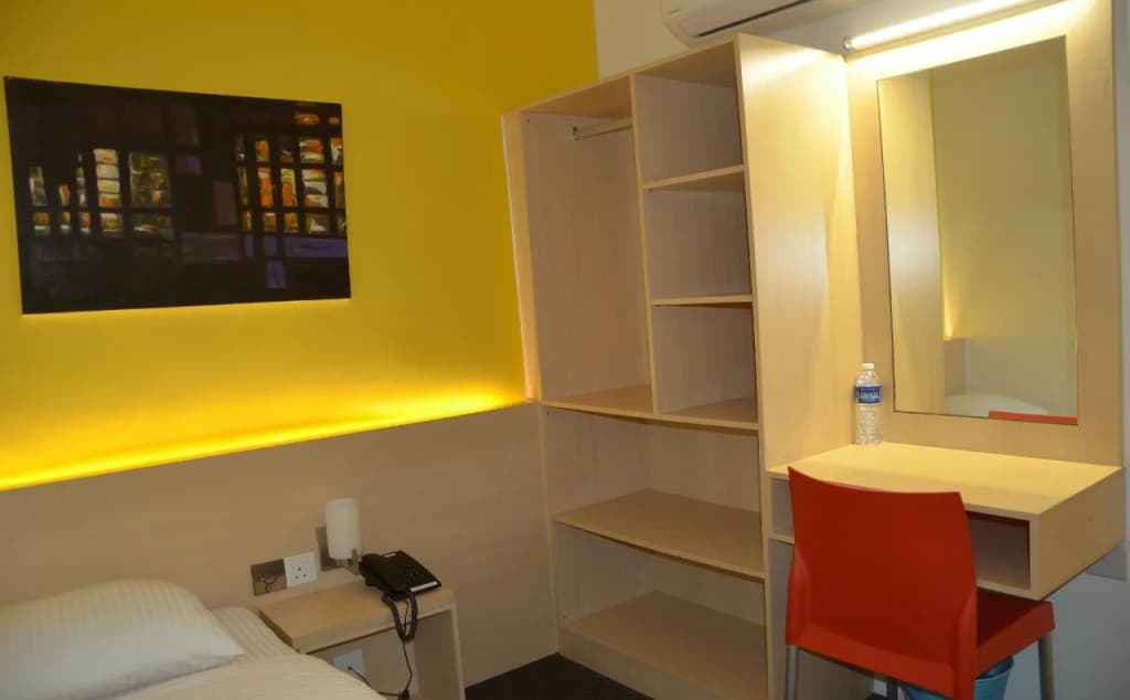 Hotel Jeti Tg Gemok - photo 6