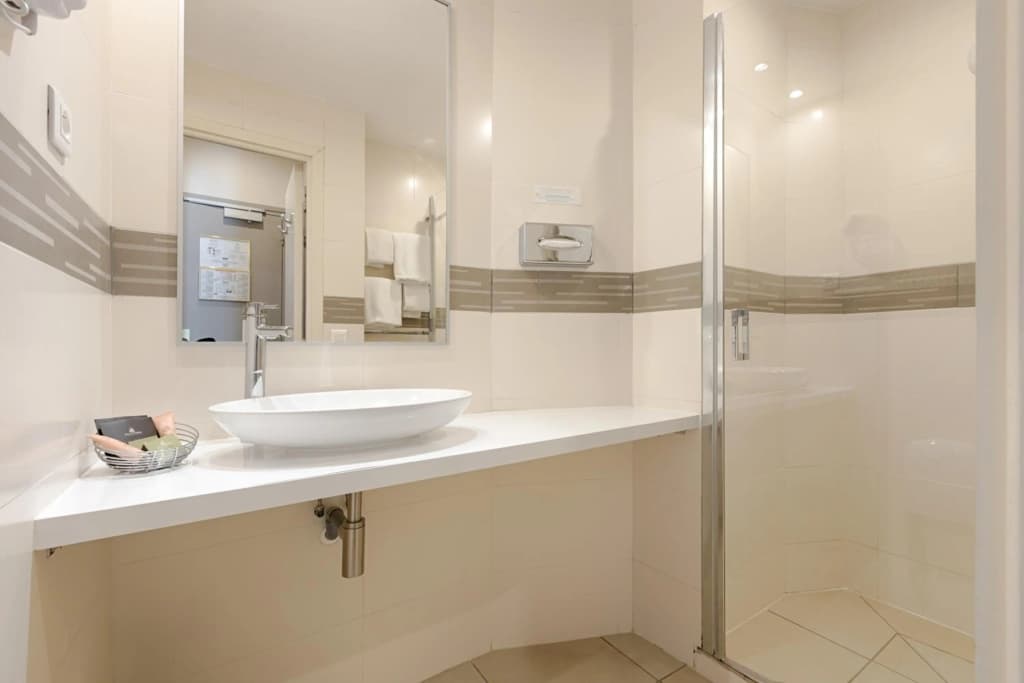 Beaugency Hotel - photo 10
