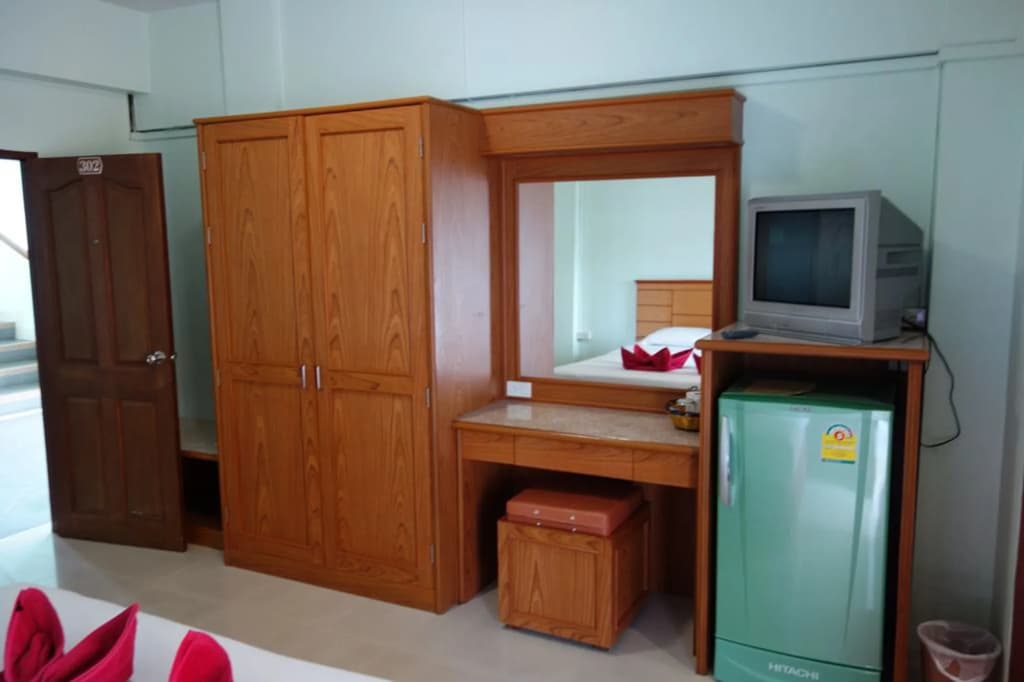 LEK Jomtien Hotel - photo 4