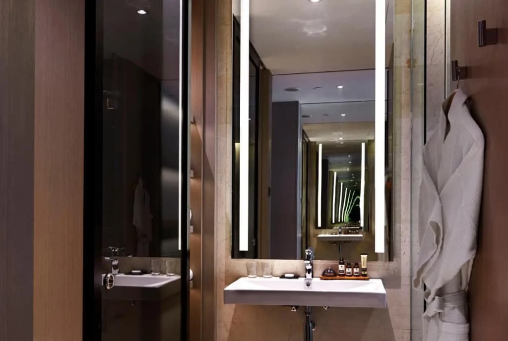 V E Hotel & Residence - photo 42