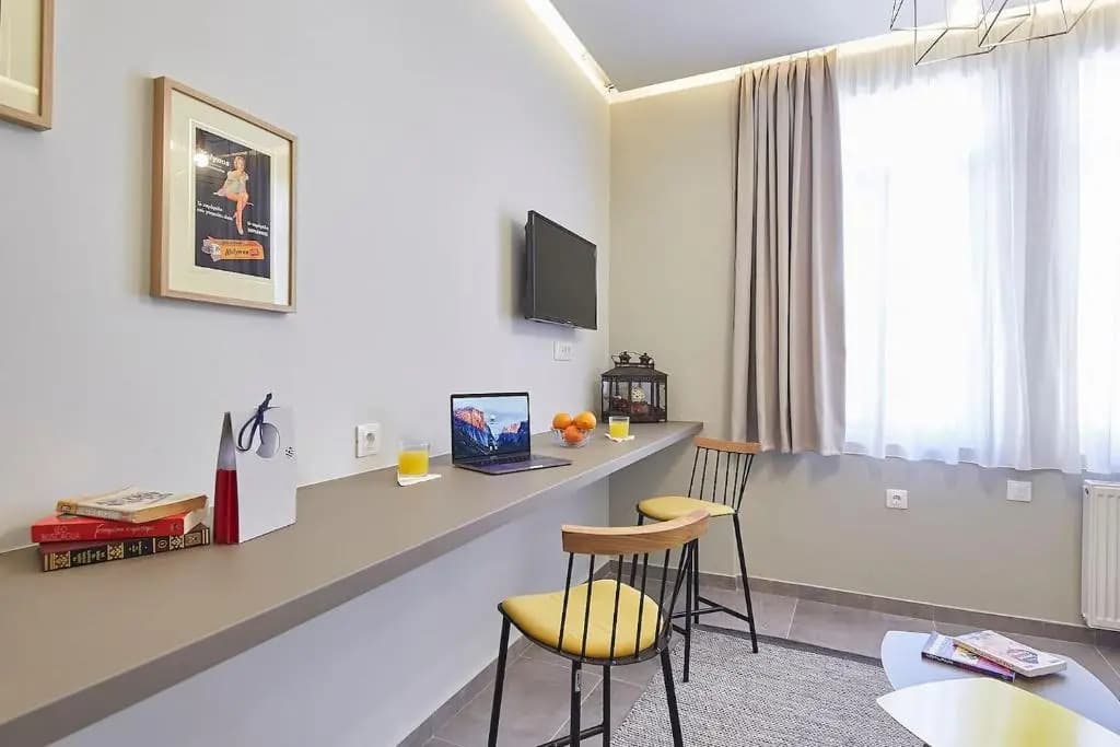 Old Athens style 1bdr with Acropolis view rooftop! - photo 2