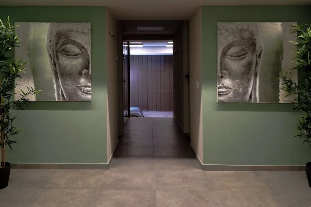 Sleep Tide Apartments - photo 11