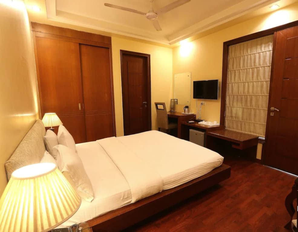 BedBug Hostel by Madpackers - photo 3