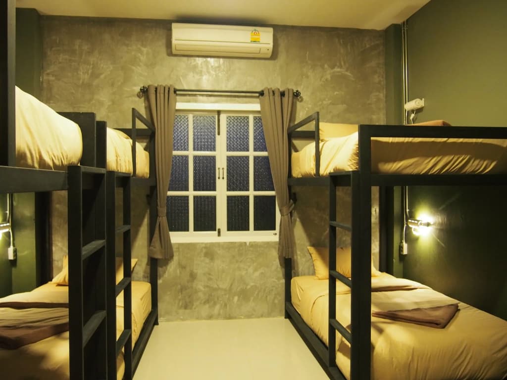 Heuan Pak Dee Hostel at Gallery - photo 3
