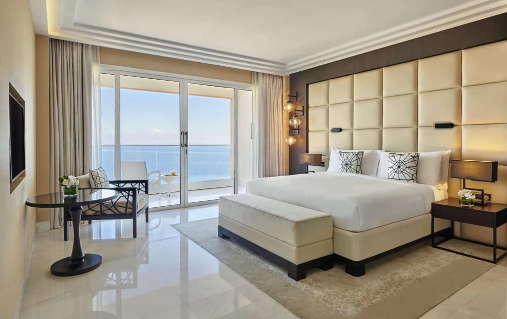 Fairmont Fujairah Beach Resort - photo 6