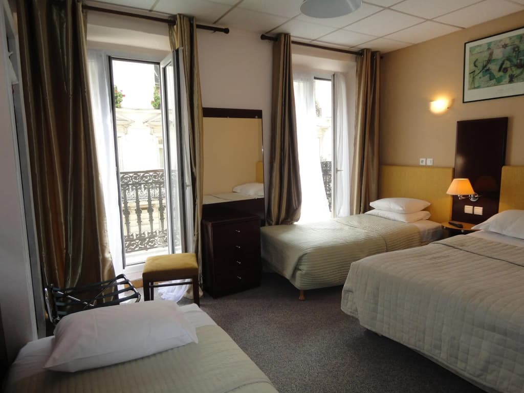 Hotel Clauzel - photo 5