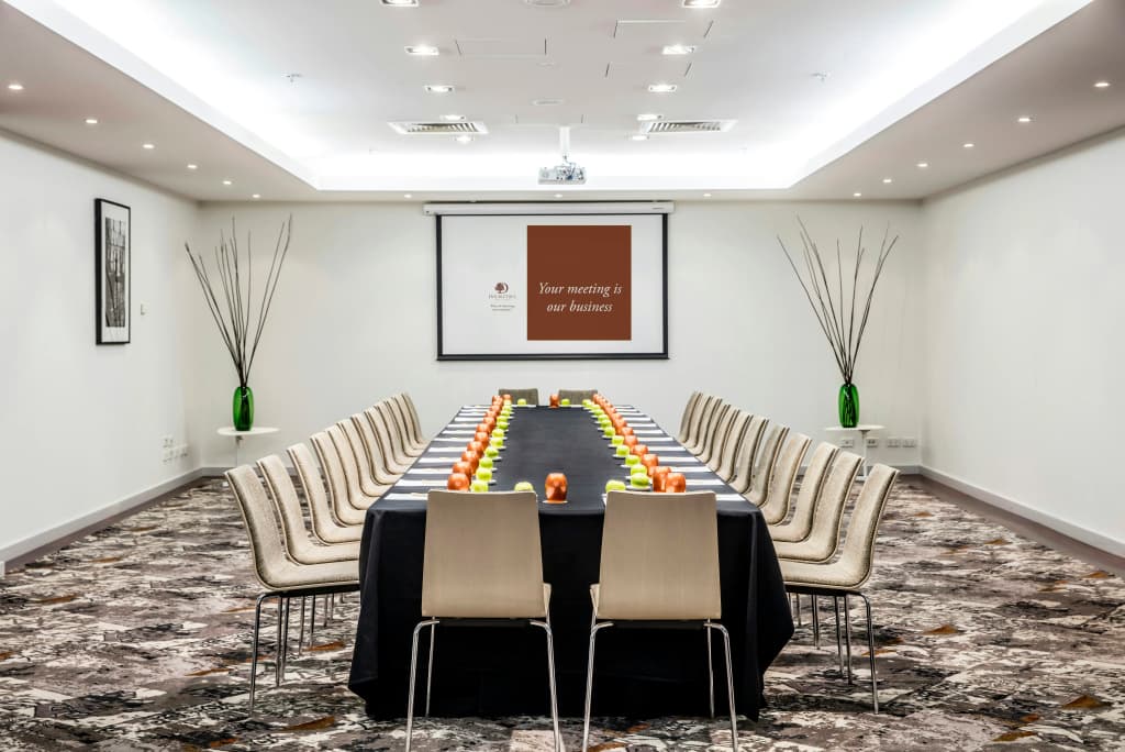 DoubleTree by Hilton Hotel Melbourne - Flinders Street - photo 21