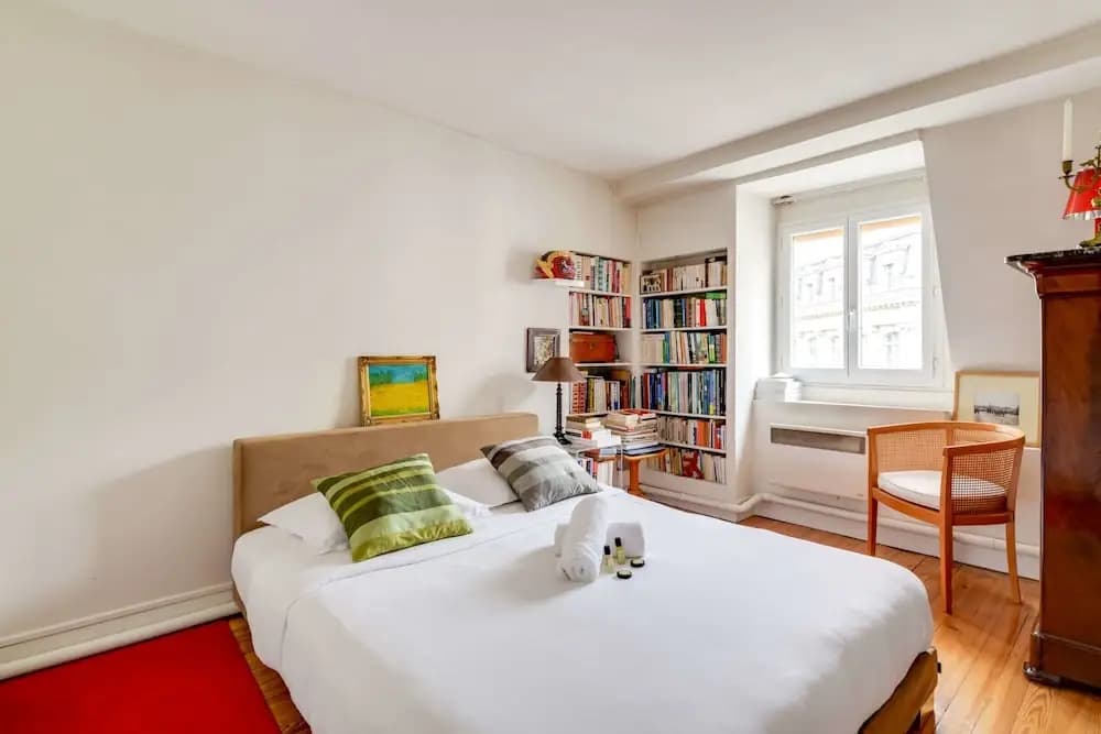 Comfy Apartment for 2 in Gare du Nord - photo 3