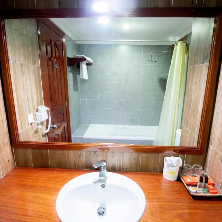 The Suite By Royal Crown Hotel - photo 46