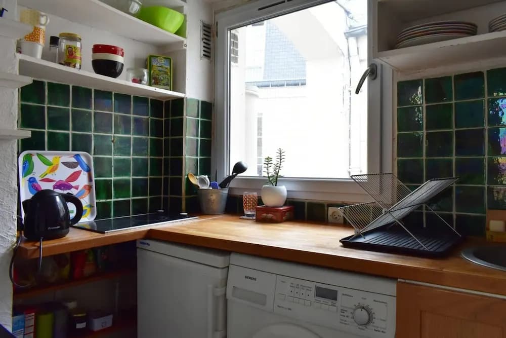 Cozy 1 Bedroom Apartment In Oberkampf Republique - photo 11