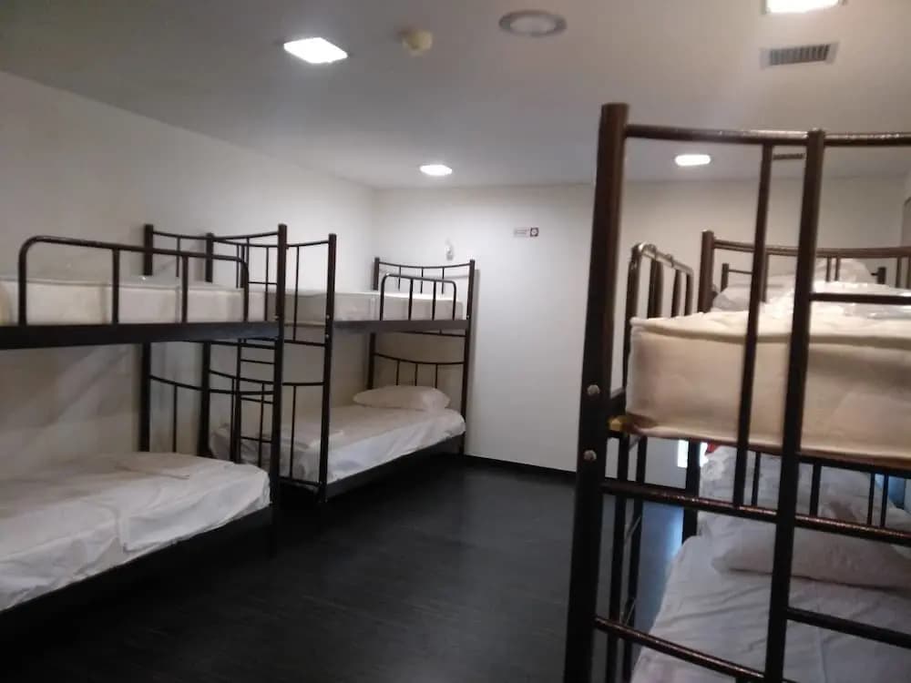 Suny hostel - photo 4