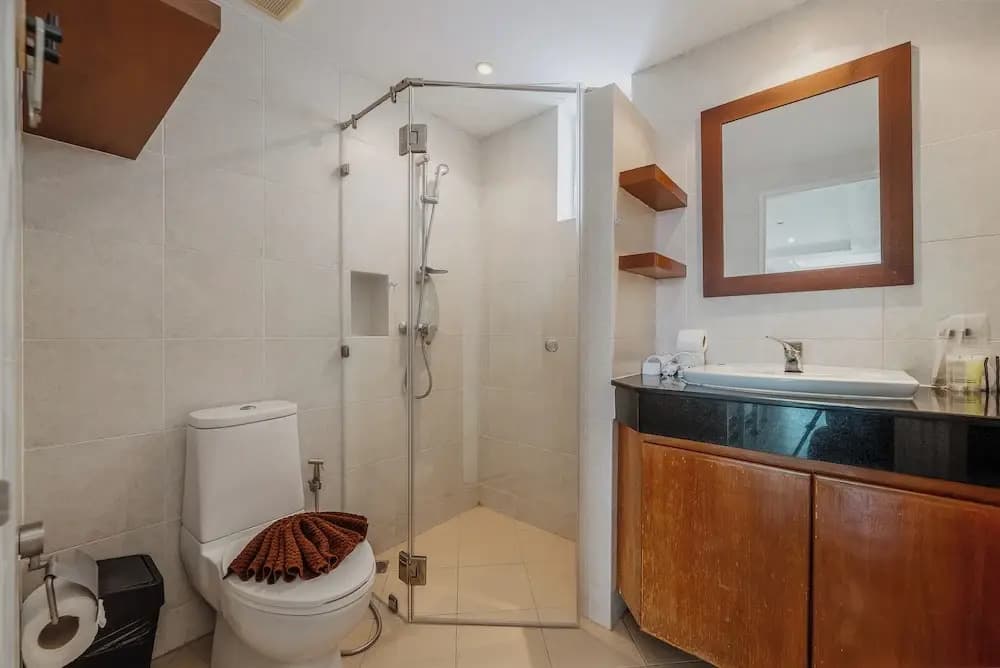 Sea View 2BR Condo Prime Location C236 - photo 5
