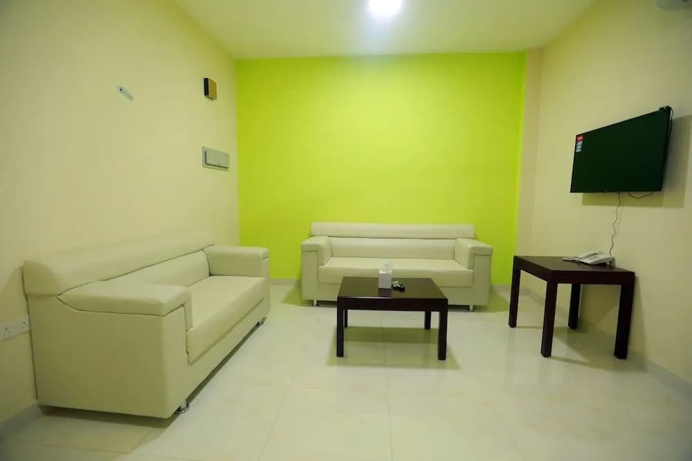 Al Dhiyafa Palace Hotel Apartment - photo 13