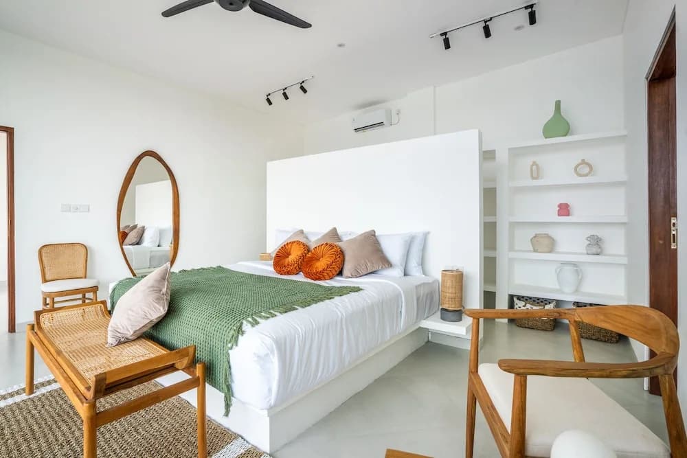 Villa Ozkar - Elegant 3 Bedroom Villa with Pool & Sunset Terrace - photo 4