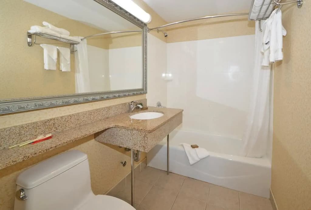 Corona Hotel - photo 8
