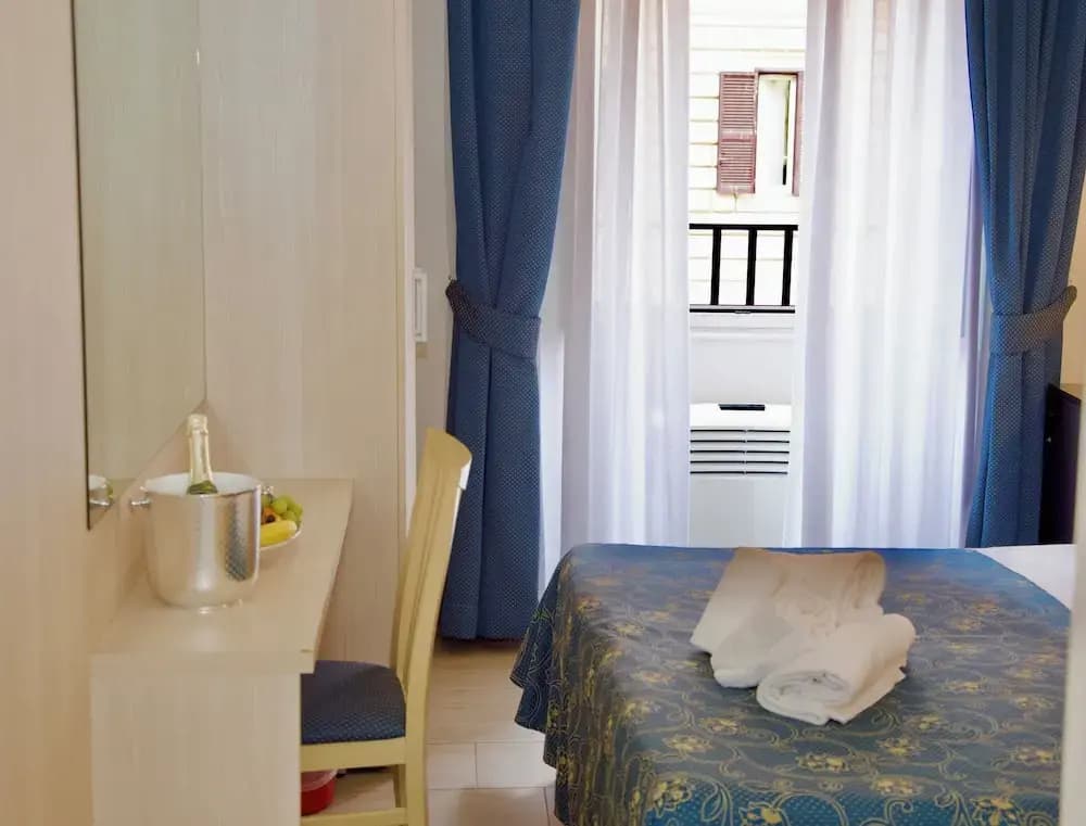 Hotel Marechiaro - photo 6