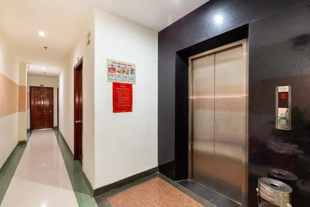 Long Thanh Hotel - photo 9