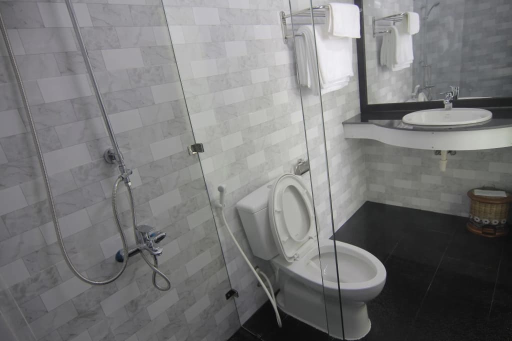 Chau Plus Homestay - photo 10