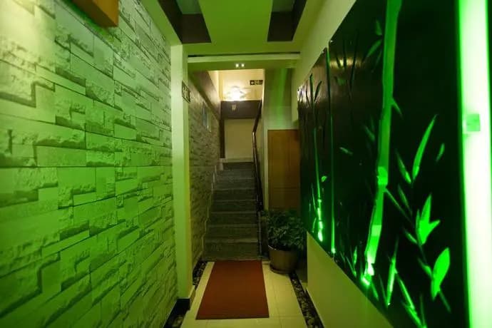 Transit Inn - photo 9