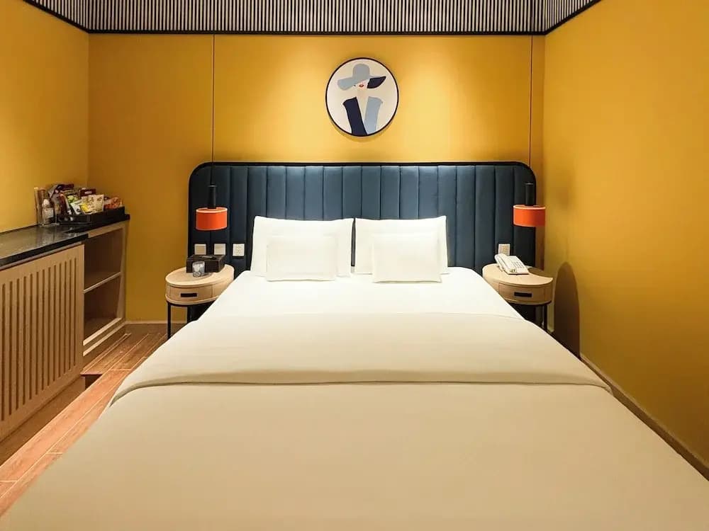 A25 Premium Hotel - 130 Ba Trieu - photo 5