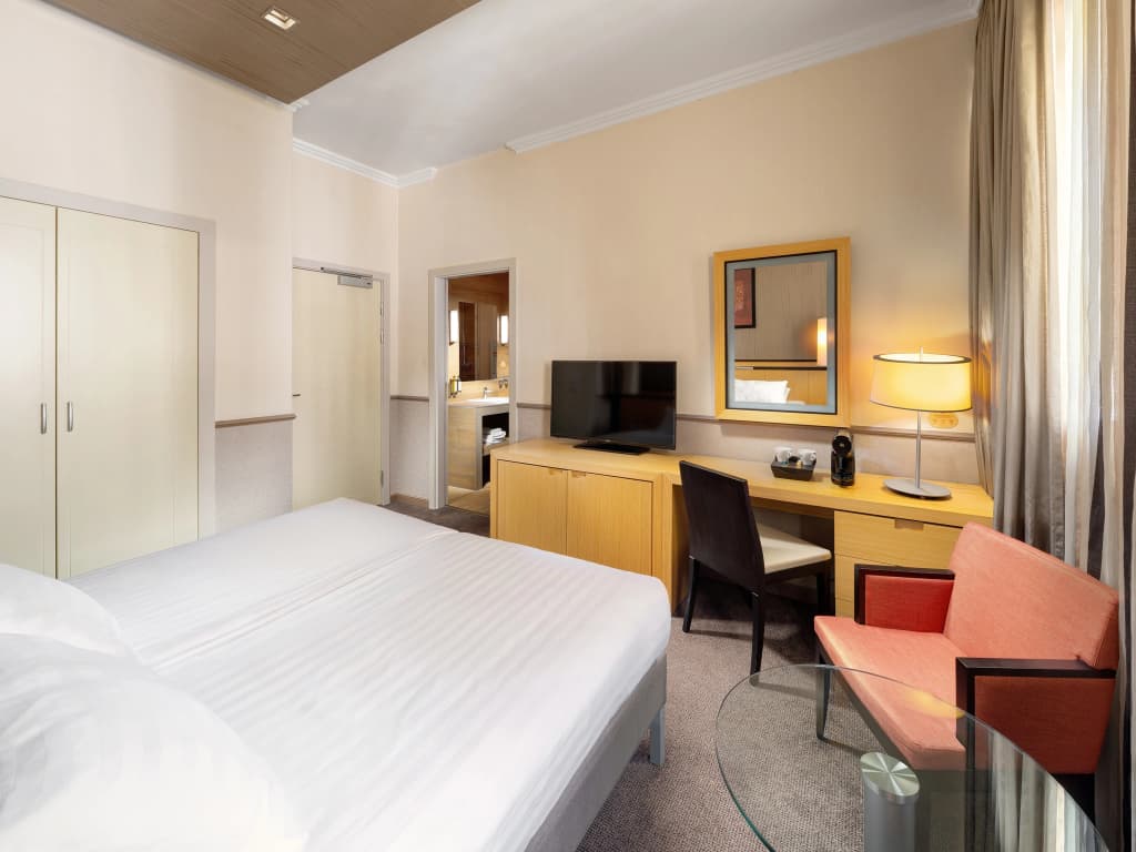 Mamaison Hotel Andrassy Budapest - photo 3