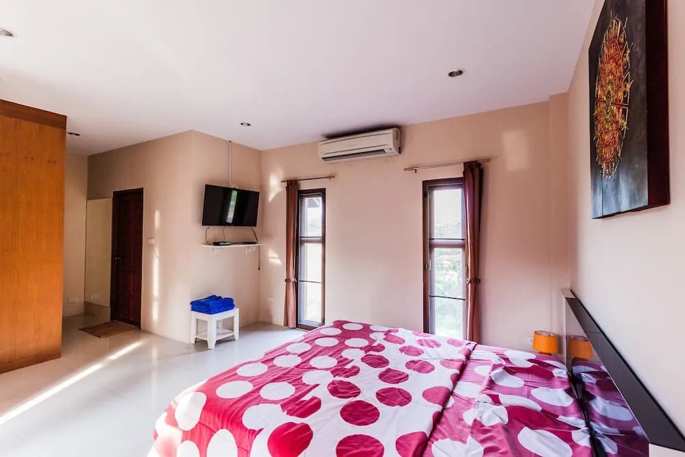 Jomtien Somza - photo 5
