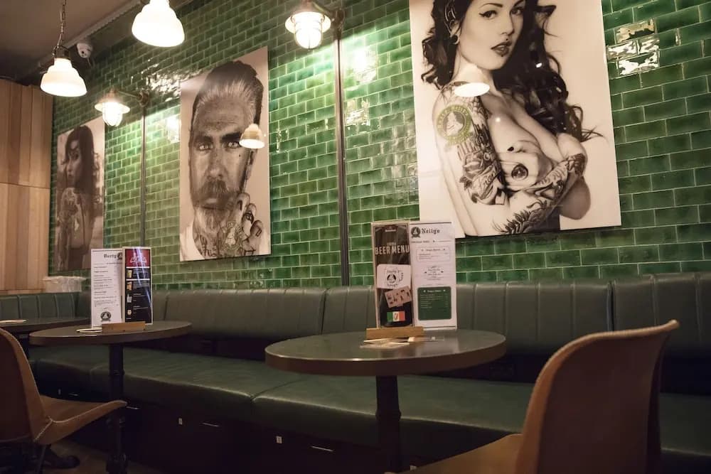 Durty Nelly's - Hostel - photo 23