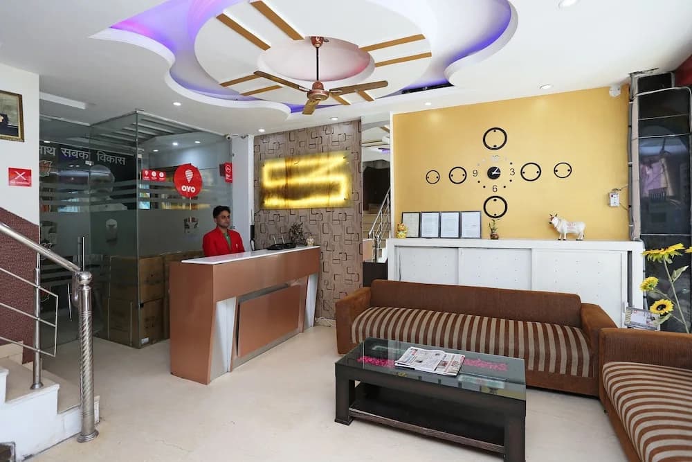 OYO 9042 Hotel Jai Balaji - photo 9