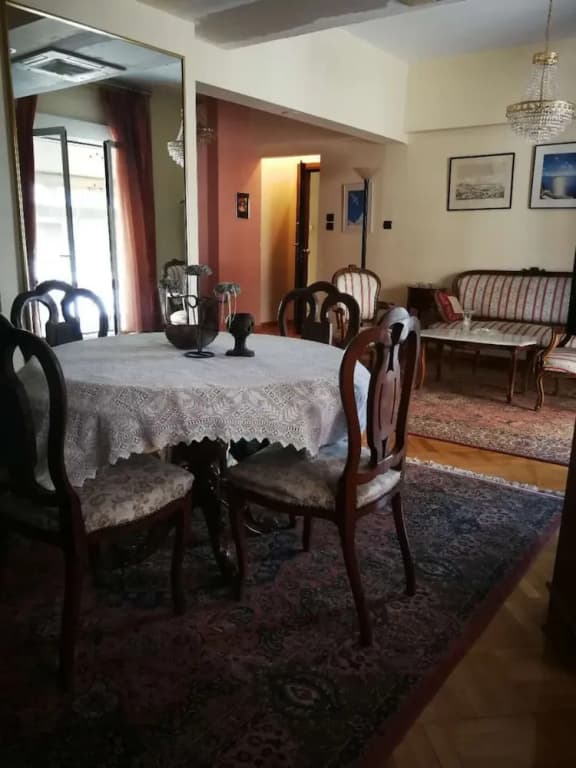 Captivating 1-bed Apartment in Athens - photo 15