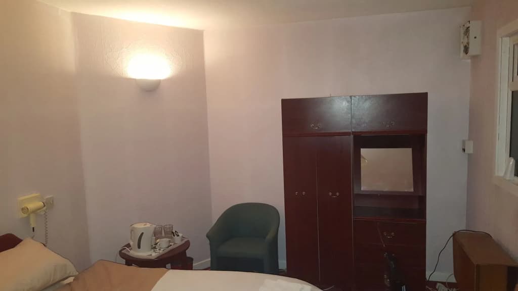 Sakura Edinburgh Guest House - photo 3