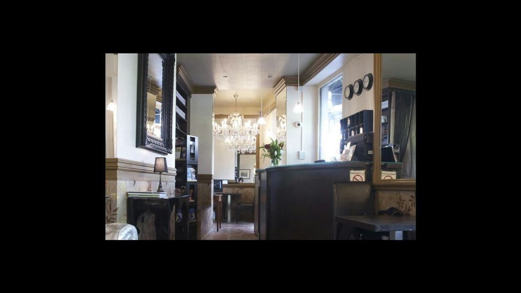 Hotel Petit Saint Honoré - photo 24