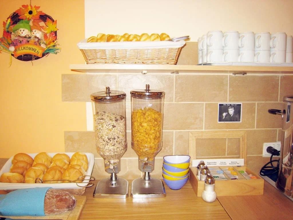 Westend City Hostel GmbH - photo 11