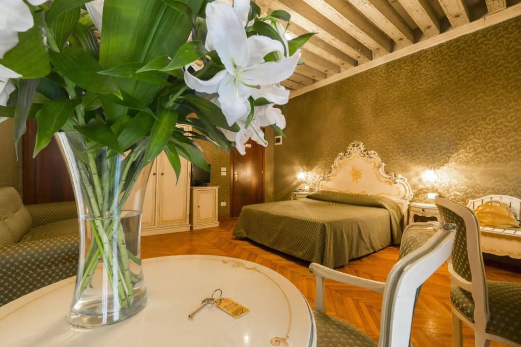 Palazzo Guardi - photo 14