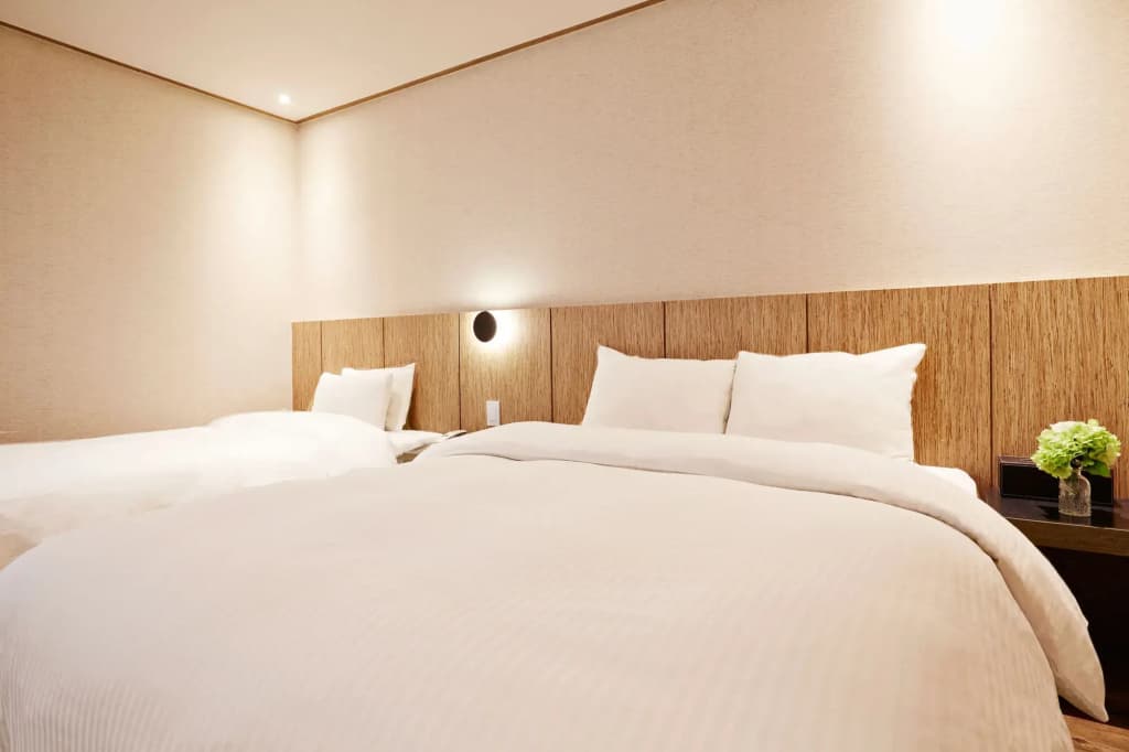 E-HOTEL - photo 4