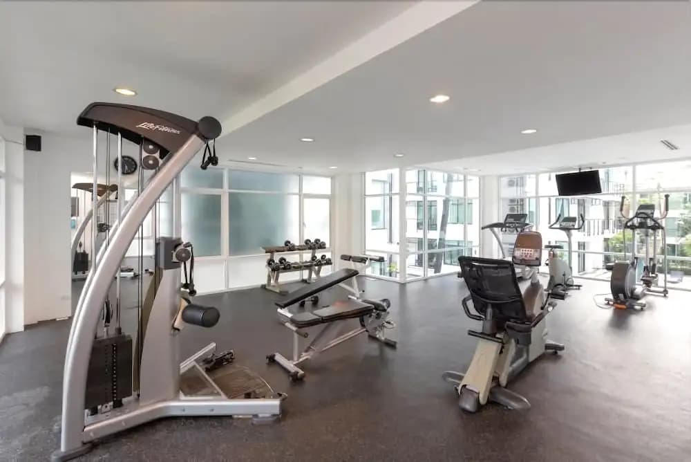 Regent 15 Condo - photo 14
