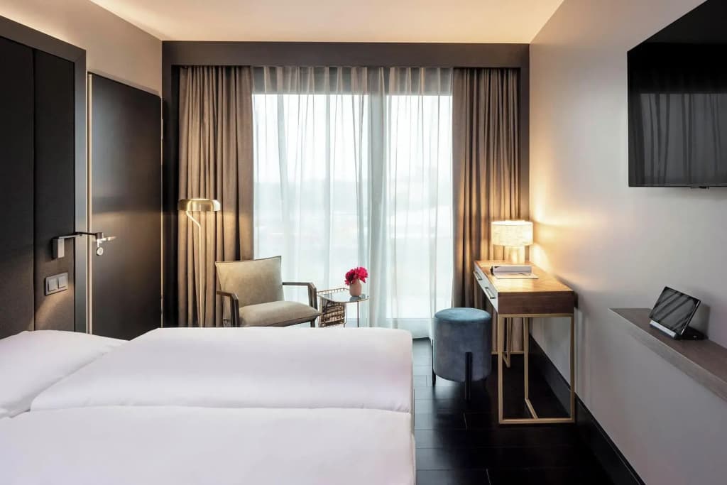 Hotel AMANO East Side - photo 22