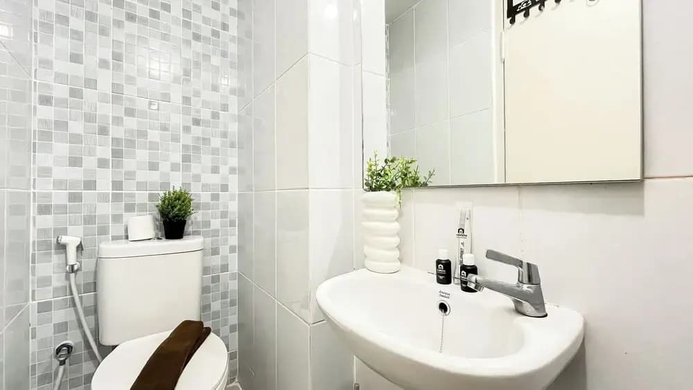 Modern Basic Studio At Tokyo Riverside Pik 2 Apartment - photo 8