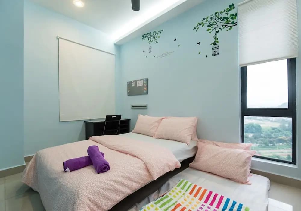 Univ 360 Place by SYNC - photo 2