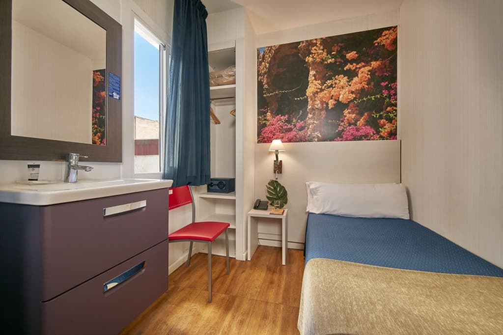Hotel Transit - photo 17