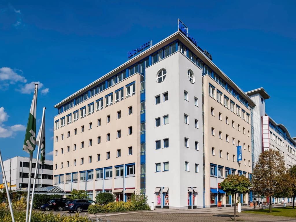 ibis budget Berlin Ost - photo 1