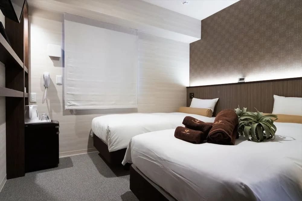 Namba Minami Crystal Hotel - photo 6