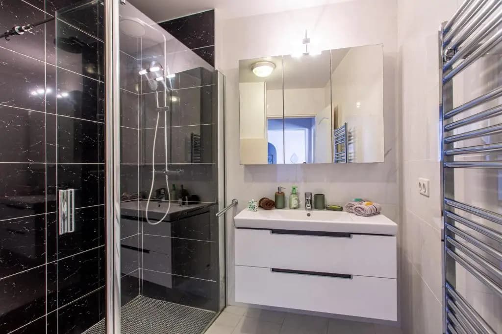 Providence - ELEGANT F3, VUE INCROYABLE, BALCON,ASCENSEUR, WIFI - photo 8