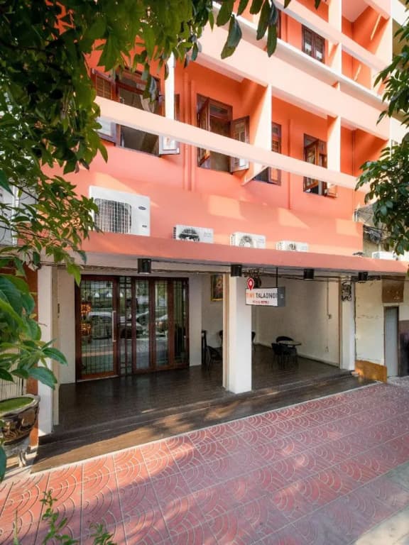Tiny Taladnoi Hostel - photo 22