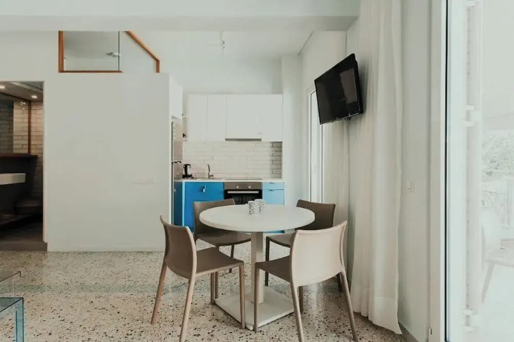 MGM Residencies - Miaouli - photo 5