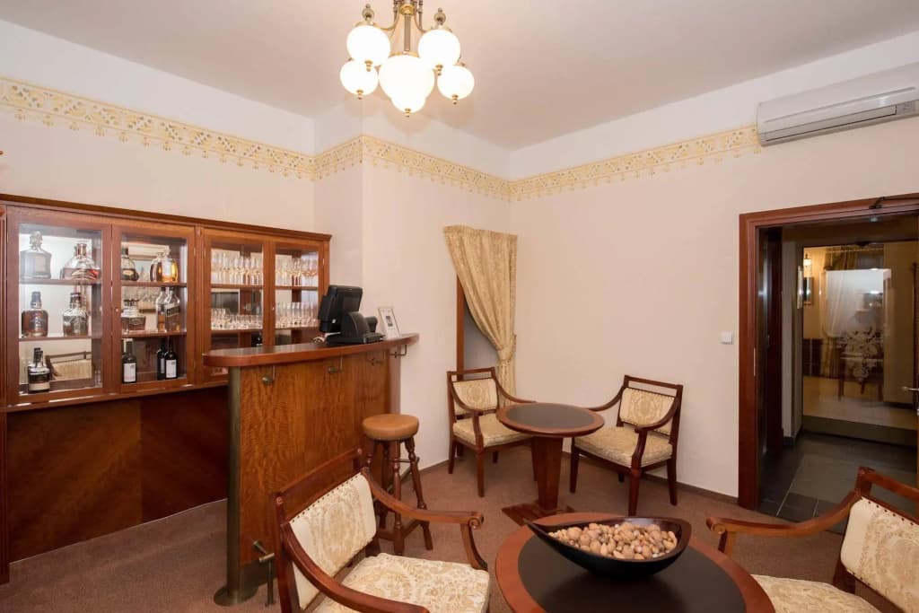 Alqush Downtown Hotel - photo 19