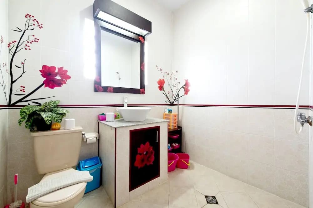 Studio in Kota Denpasar, with Pool Access, Furnished Terrace And Wifi - 300 M From the Beach - photo 8