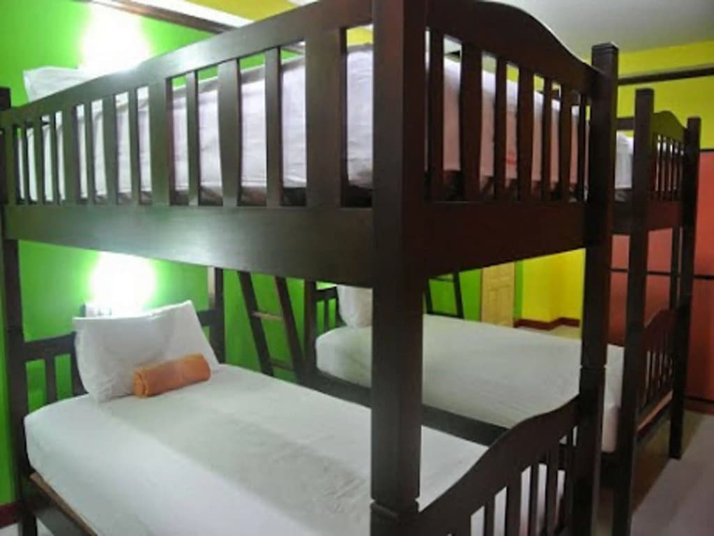 Silla Patong Boutique – Beach Walk Access - photo 5