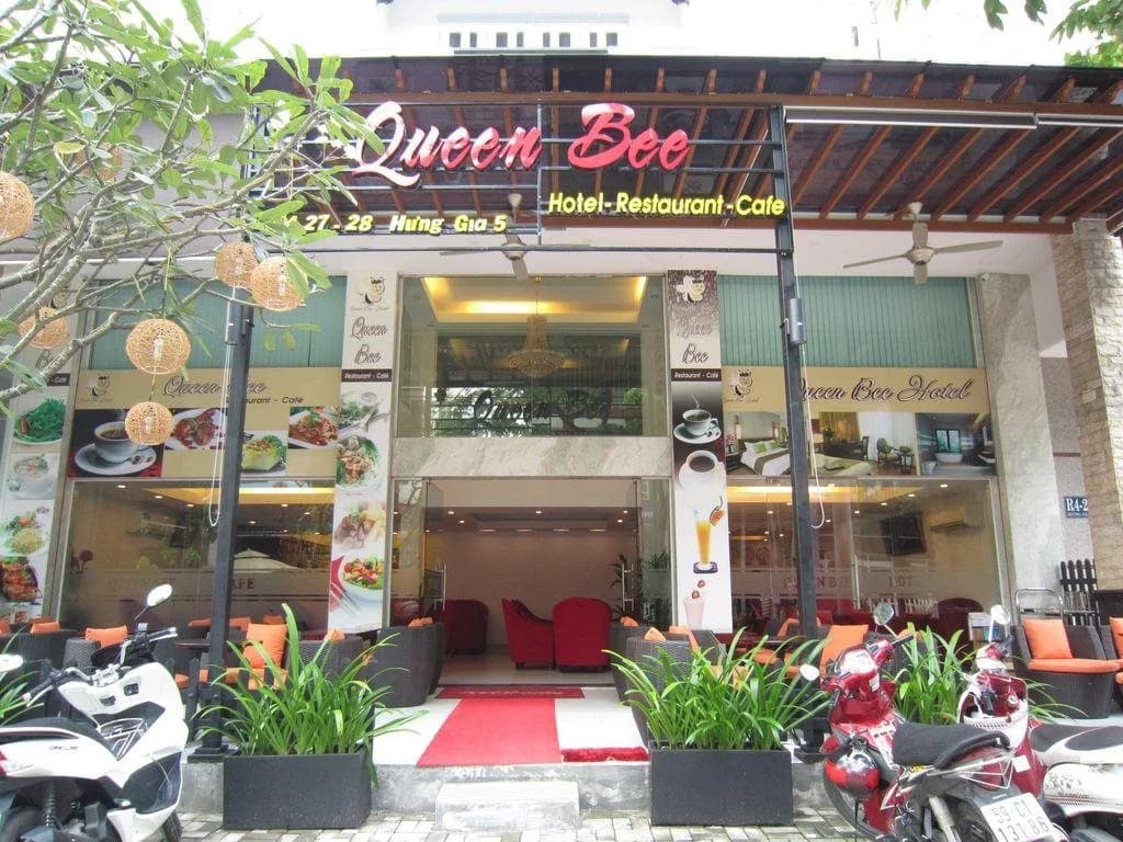 Queen Bee - photo 12