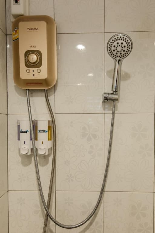 The Z Nite Hostel - photo 32