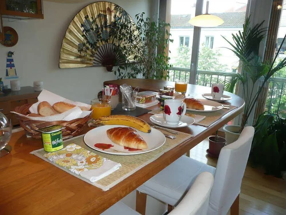 Bed  Breakfast The Welcoming Dragon - photo 1